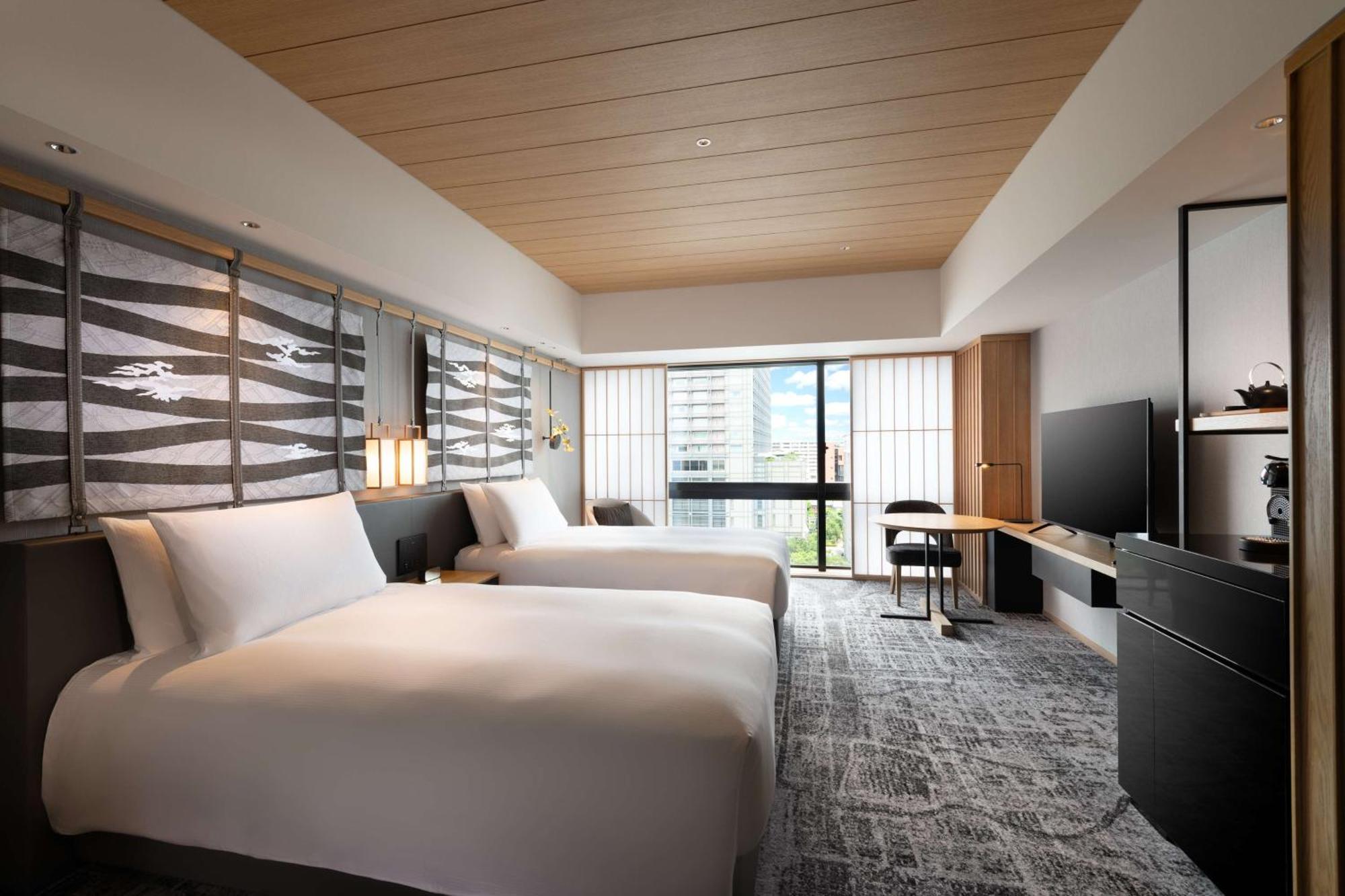 Hilton Kyoto Hotel Bagian luar foto